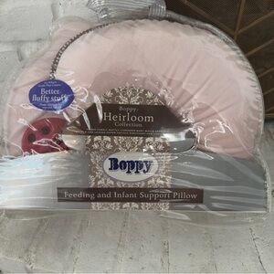 Boppy Heirloom Collection Feeding & Infant Support Pillow – NWT